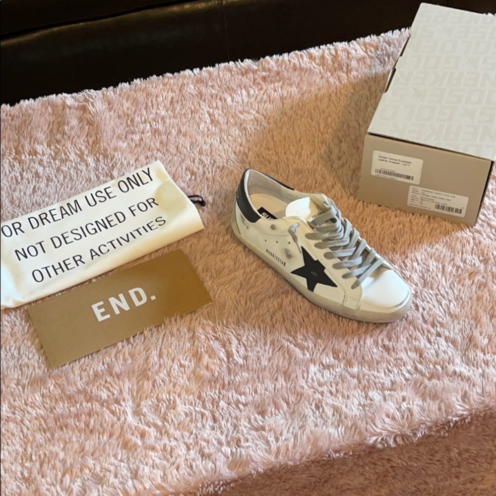 Authentic Superstar Golden Goose Size 41